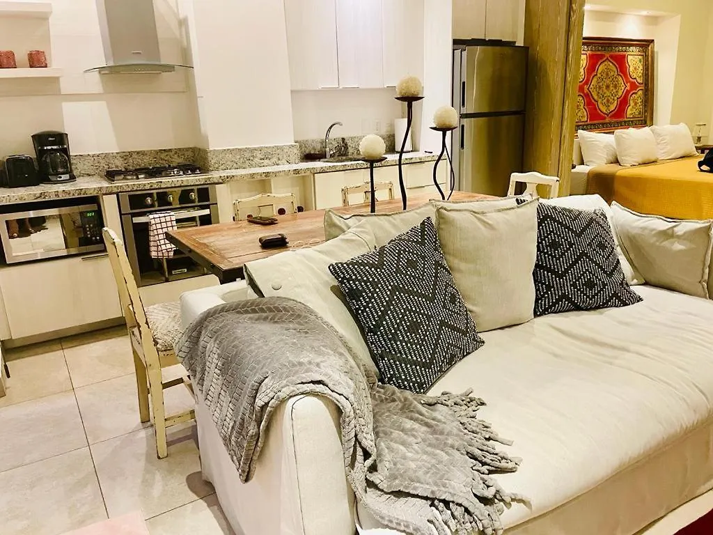 Zenith Downtown Studio In The Heart Of Zona Romantica Puerto Vallarta 0*,  Mexiko